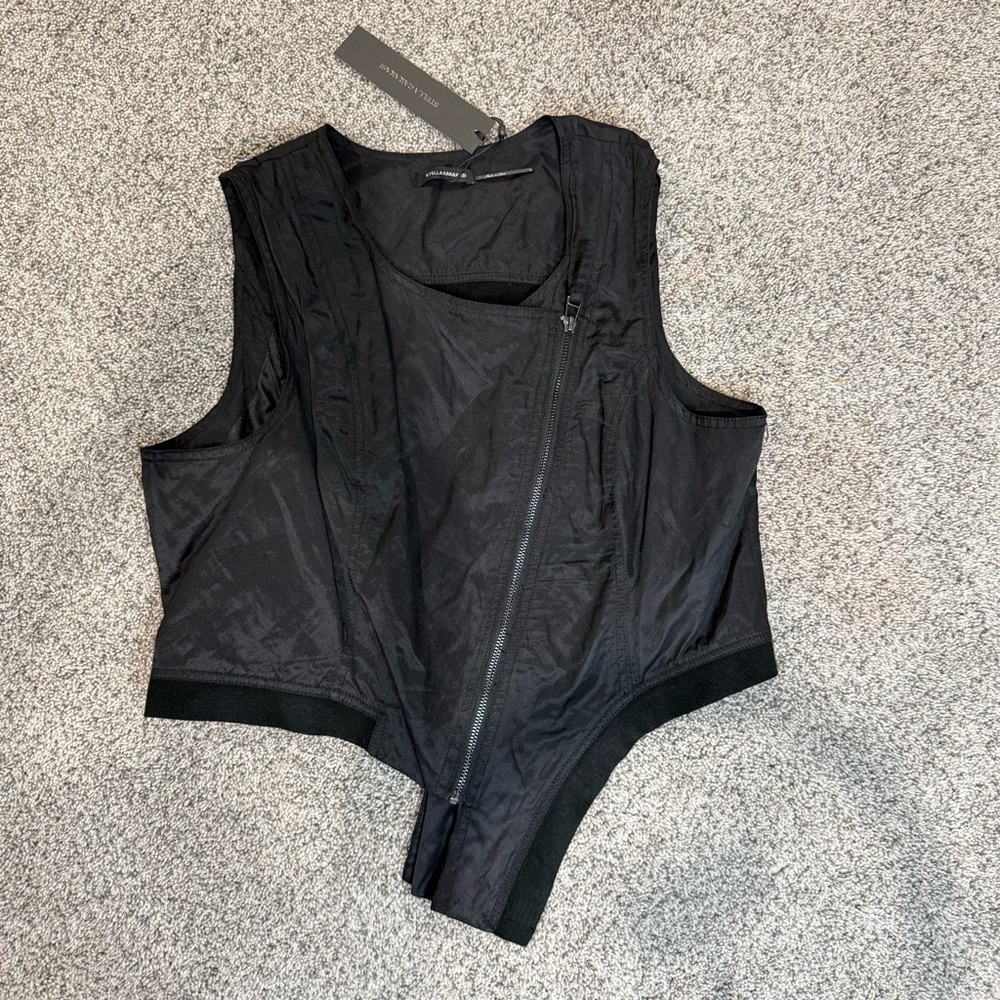 NWT Stella Carakasi Black Asymmetric Mild Metallic Vest Rock Gothic Women’s L
